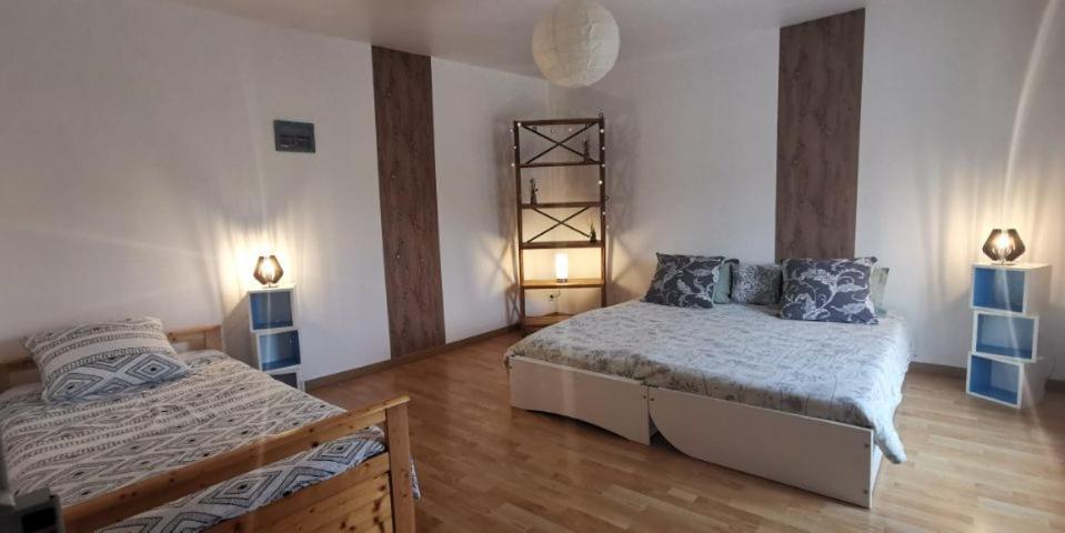 Les Chambres Du Heron Chevillon  Eksteriør billede